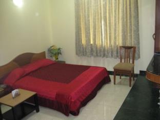 Manas Residency Hotel - Mumbai — Photos 1